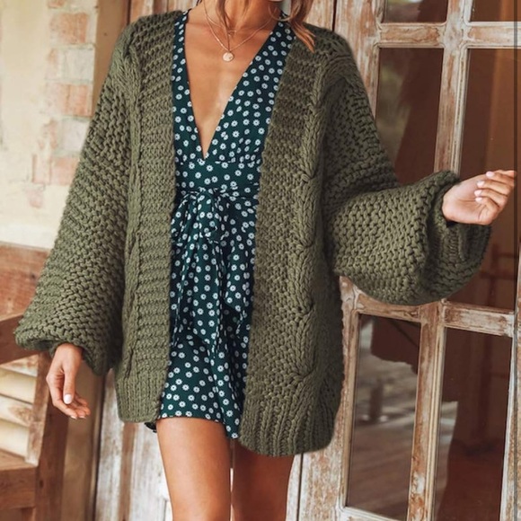 Chunky Knit Olive Green Sweater - Picture 3 of 4